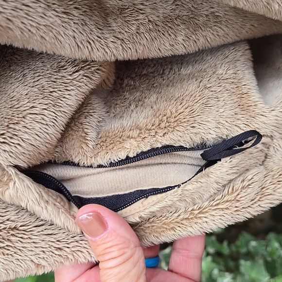 The North Face Osito Jacket - Picture 6 of 15